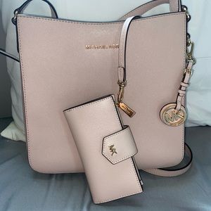 Light Pink MICHAEL KORS crossover bag.